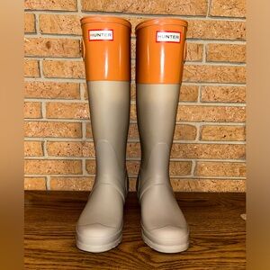 NWOT Hunter Women’s Size 5 Boots